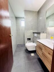 Straits Gardens (D27), Terrace #546883061